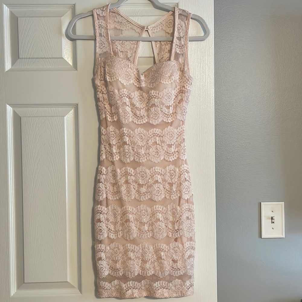 Soft pink dress, size XS, built-in padding, lace material w/ slip underneath